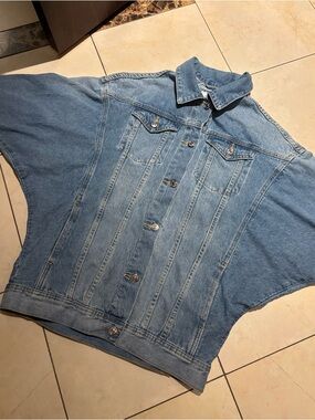 Forever 21 Slouchy Oversized Denim Jacket | Size Small